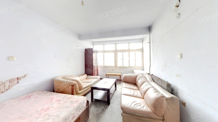 华城路三小区二手房实景图