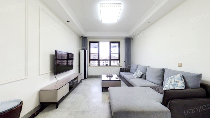 鲁能公馆2区二手房实景图