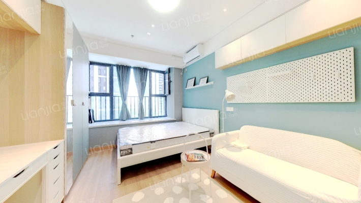 江畔都会上城公寓二手房实景图