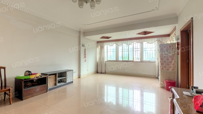 東晖苑二手房实景图