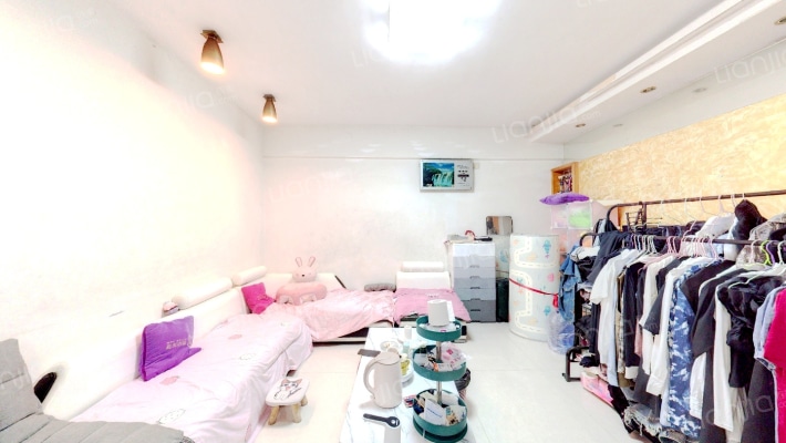 金域名苑二手房实景图