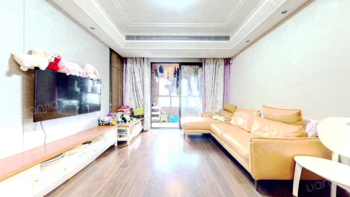 金地玺华邨二手房实景图