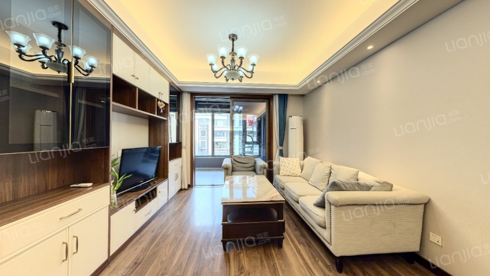 蓝光公园华府二手房实景图