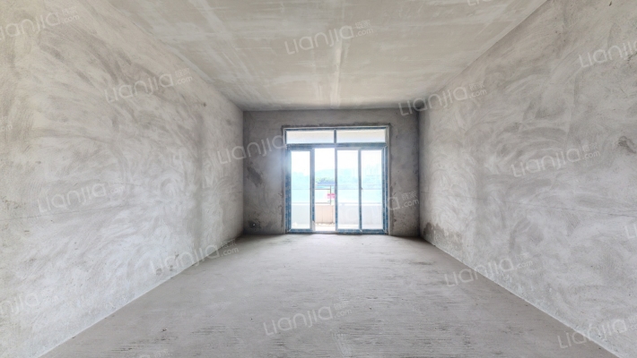 金凤苑B区二手房实景图