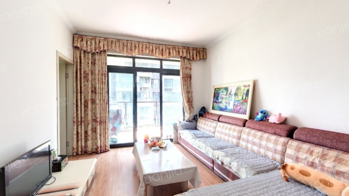 嘉美地二手房实景图