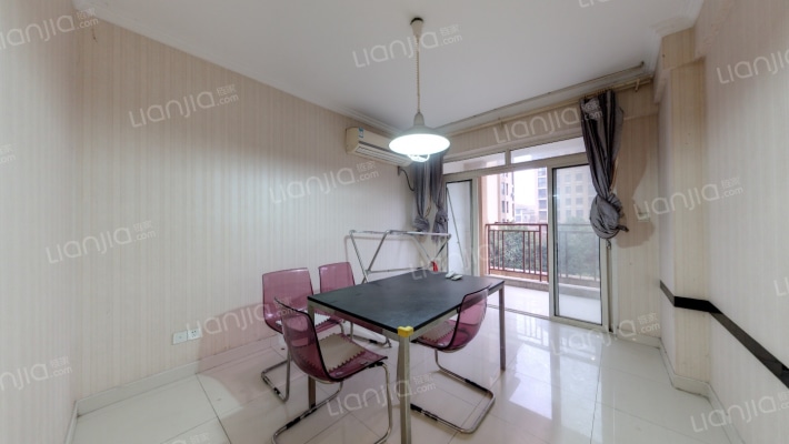 瑞泰圣地雅格二手房实景图