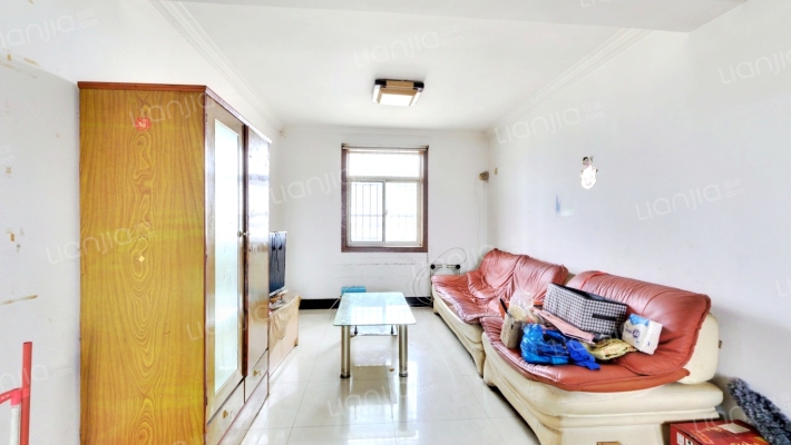 蓝天新村二手房实景图