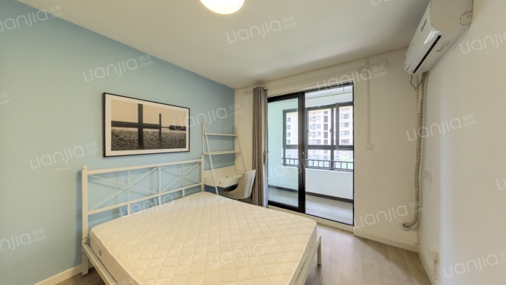 粤秀名邸二手房实景图