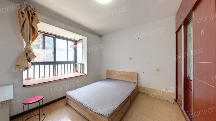 世纪东山二手房实景图