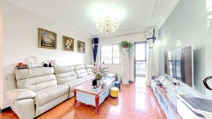 恒大广场C区二手房实景图