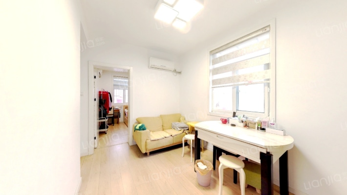 东方城启明园二手房实景图