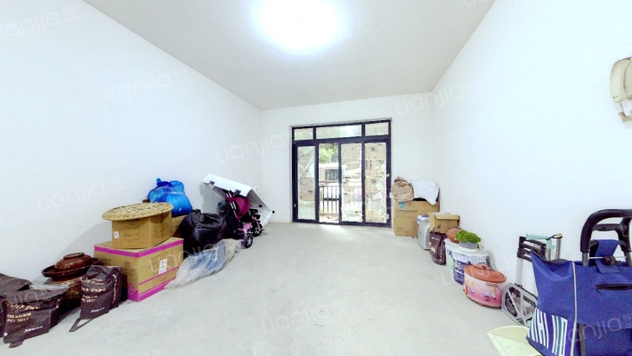 碧林香堤二手房实景图