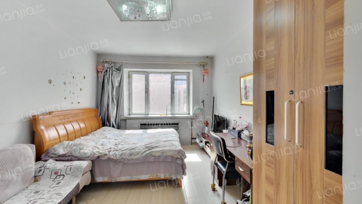 革新街二手房实景图