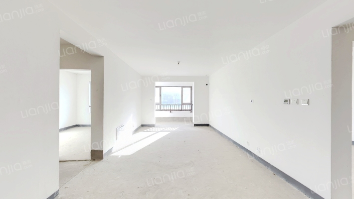 绿地新里栖湖公馆二手房实景图