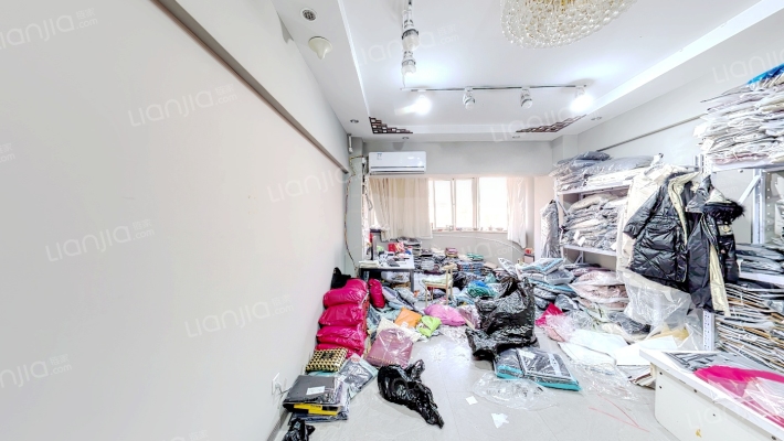 蓝钻名座二手房实景图