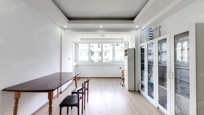 桑菊家园二手房实景图