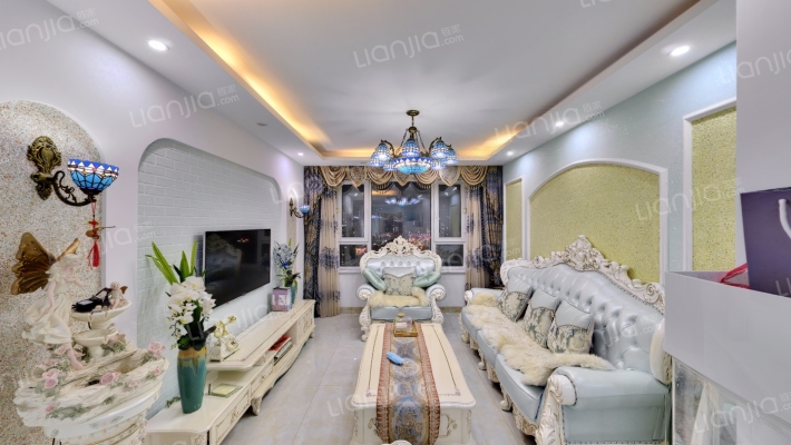 环球凯旋公馆二手房实景图