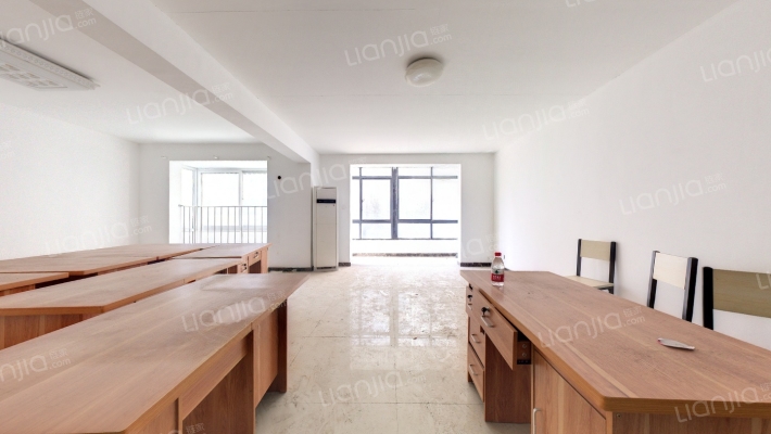 东岸尚景B区二手房实景图