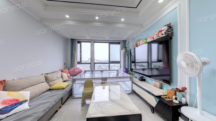 中房芳华美地二手房实景图