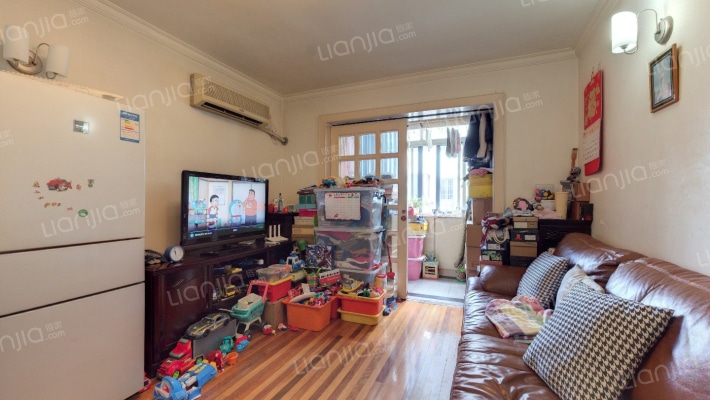 愚园路997号二手房实景图