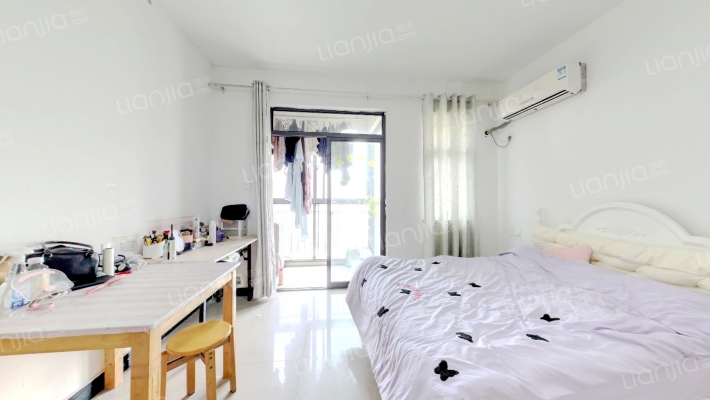 八一花园二手房实景图