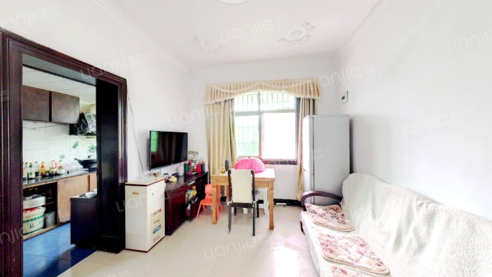 湾里城交路二手房实景图