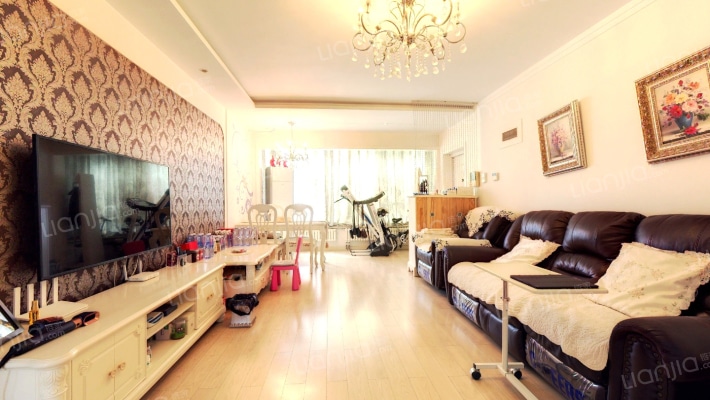 幸福家园一期二手房实景图