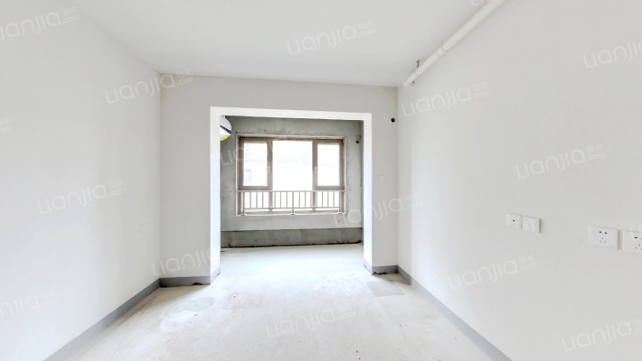 华远海蓝和光二手房实景图