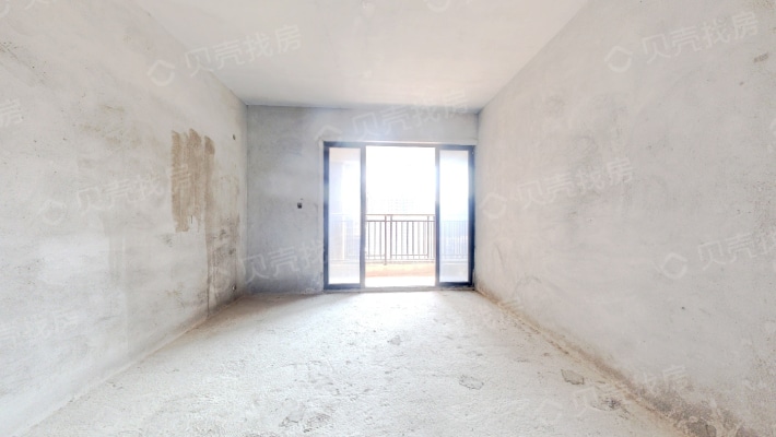 惠州大亚湾冠华城桂香园4室2厅100平米二手房总价140万，单价14000元/平米