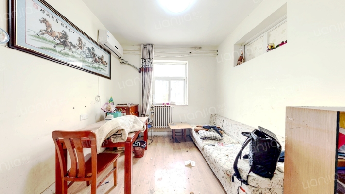 政四街8号二手房实景图