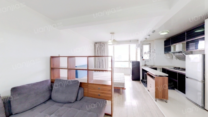 毕加索的树屋二手房实景图