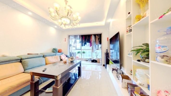 中天未来方舟E4组团德邻郡二手房实景图