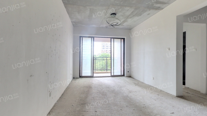 南峰华桂园二手房实景图