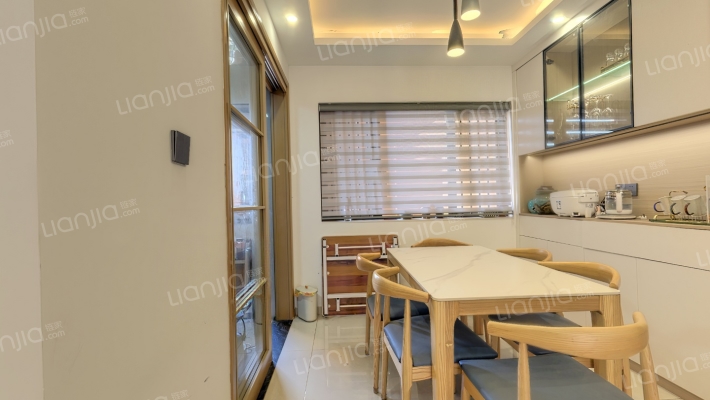 尚誉名筑二手房实景图