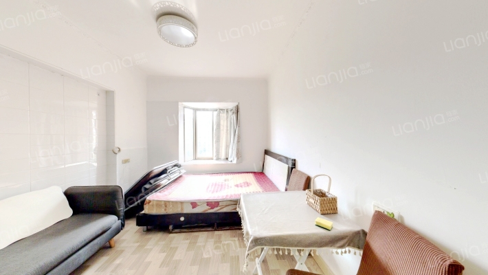 新民花园二手房实景图