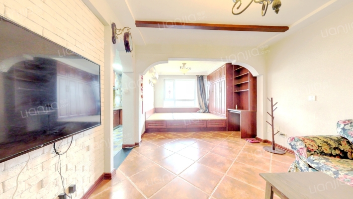 新湖青蓝国际二手房实景图