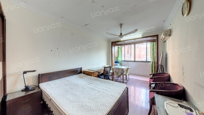 胶州路424弄二手房实景图