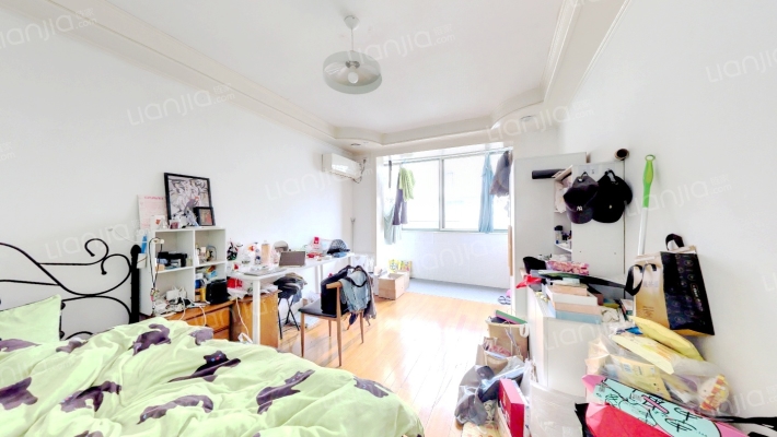 昌平路984弄二手房实景图