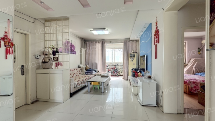 中房·美地二手房实景图