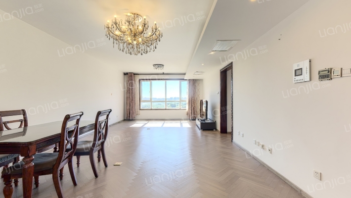 阳光上东滨河花园二手房实景图