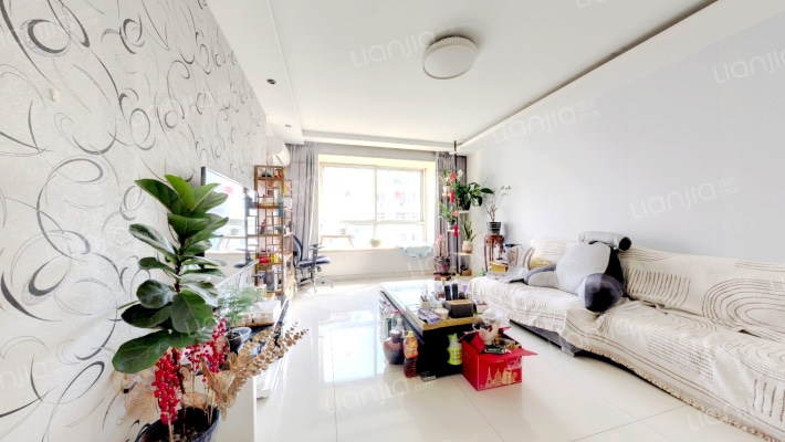 恒都彩虹源二手房实景图