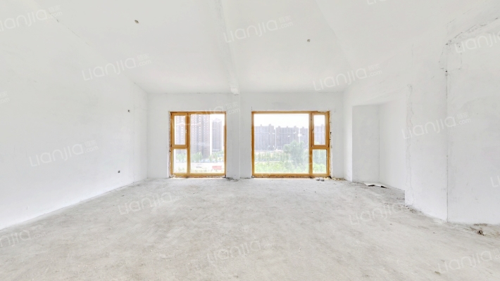 翠园春晓二手房实景图