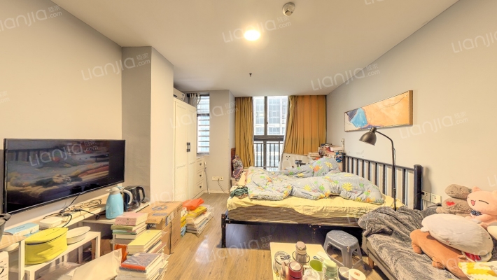 浪高会展国际二手房实景图