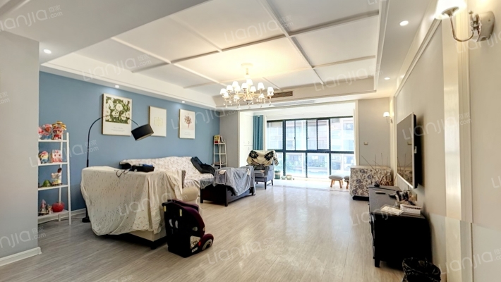 滨江新城二手房实景图