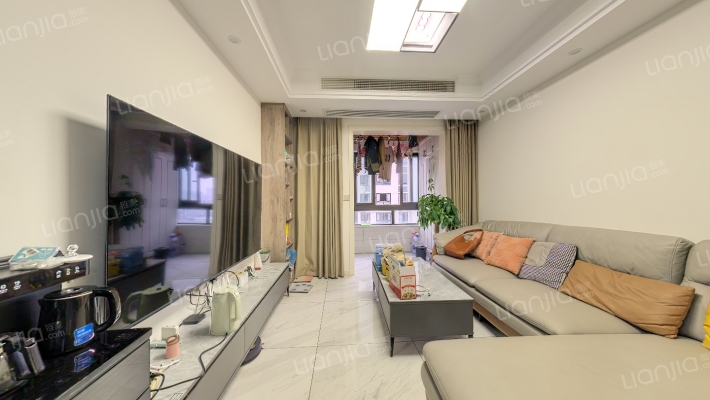 奥园金樾山二手房实景图