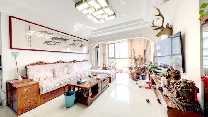 银盛泰泰馨苑二手房实景图