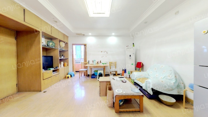 建秦苑小区二手房实景图