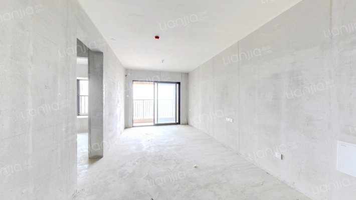 华发又一城C区二手房实景图