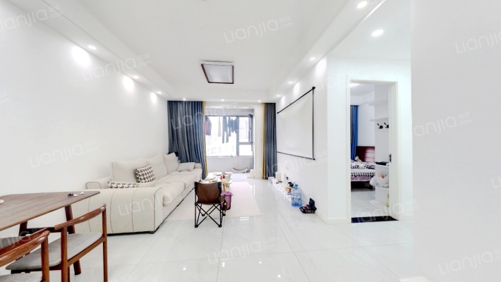 绿地IFC中央公馆三区二手房实景图