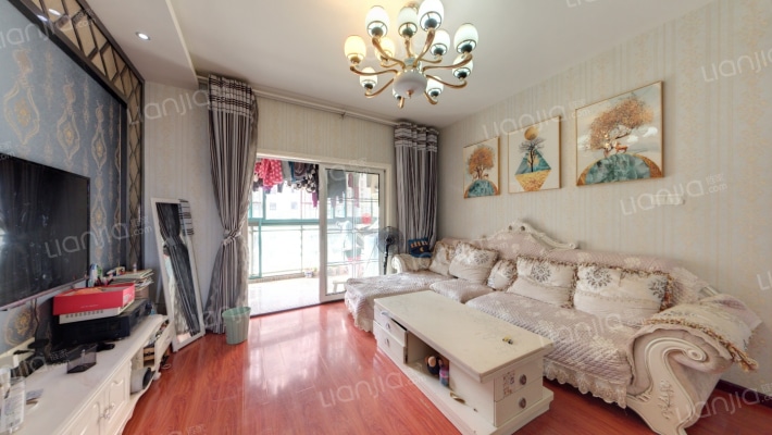 兴邦华庭二手房实景图